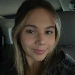 Meet your Posher, Josie